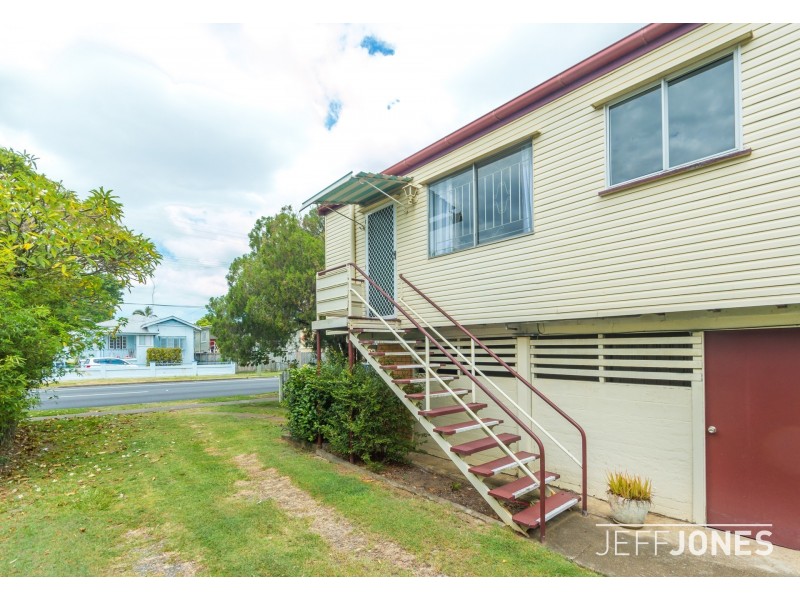 1/99 Cavendish Road, Coorparoo QLD 4151