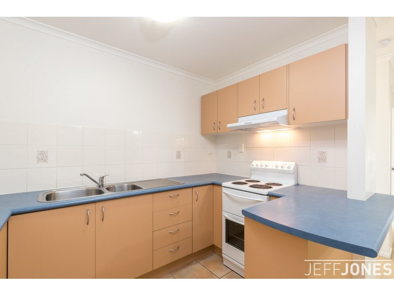 4/14 Harold Street, Holland Park QLD 4121