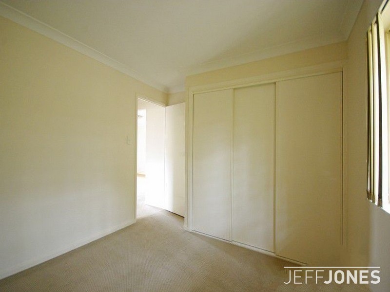 1/23 Cleveland Street, Greenslopes QLD 4120