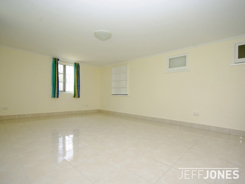 193 Cracknell Road, Tarragindi QLD 4121