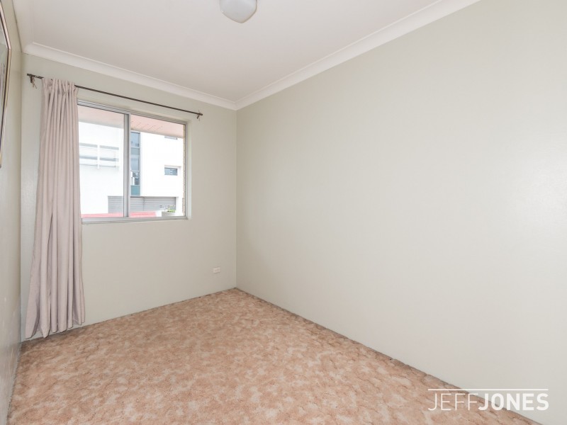 6/64 Carl Street, Woolloongabba QLD 4102