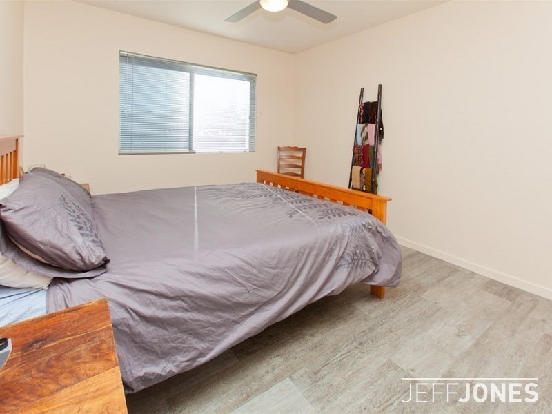 1/21 Embie Street, Holland Park West QLD 4121