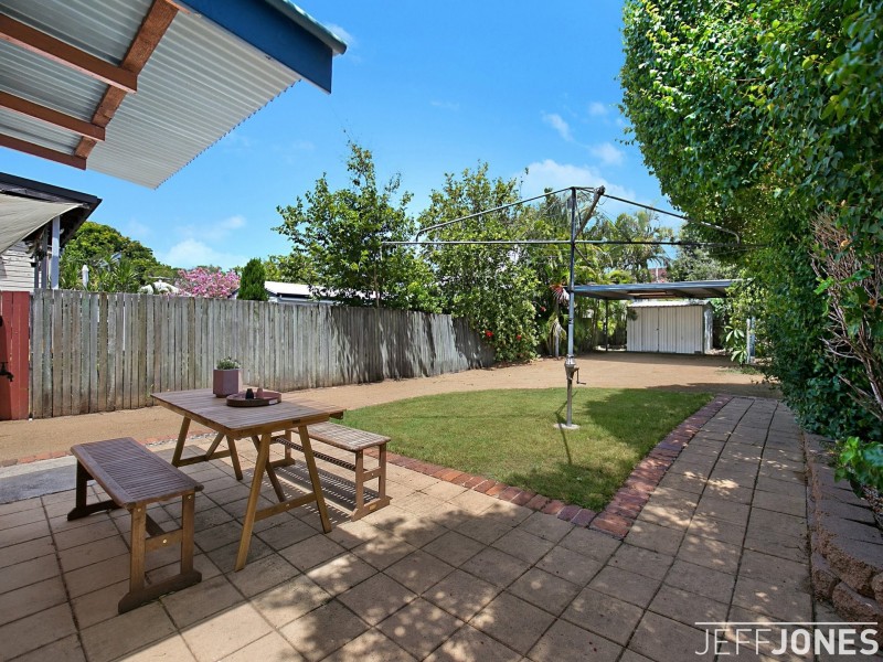 203 Cornwall Street, Greenslopes QLD 4120