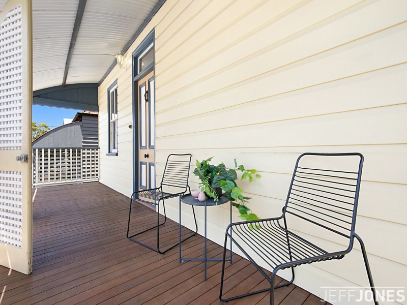 203 Cornwall Street, Greenslopes QLD 4120