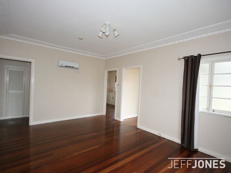 68 Burn Street, Camp Hill QLD 4152