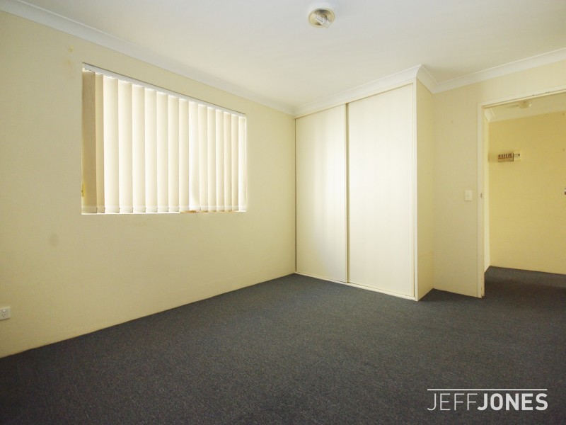 6/24 Carl Street, Woolloongabba QLD 4102