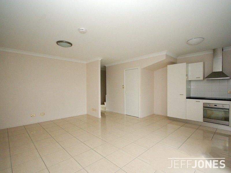 7/8 Cambridge Street, Carina Heights QLD 4152