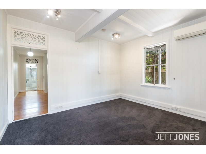 26b Juliette Street, Annerley QLD 4103