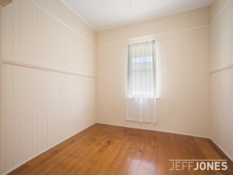 30 Gordon Street, Greenslopes QLD 4120