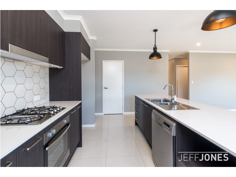 14 Morningview Place, Carindale QLD 4152