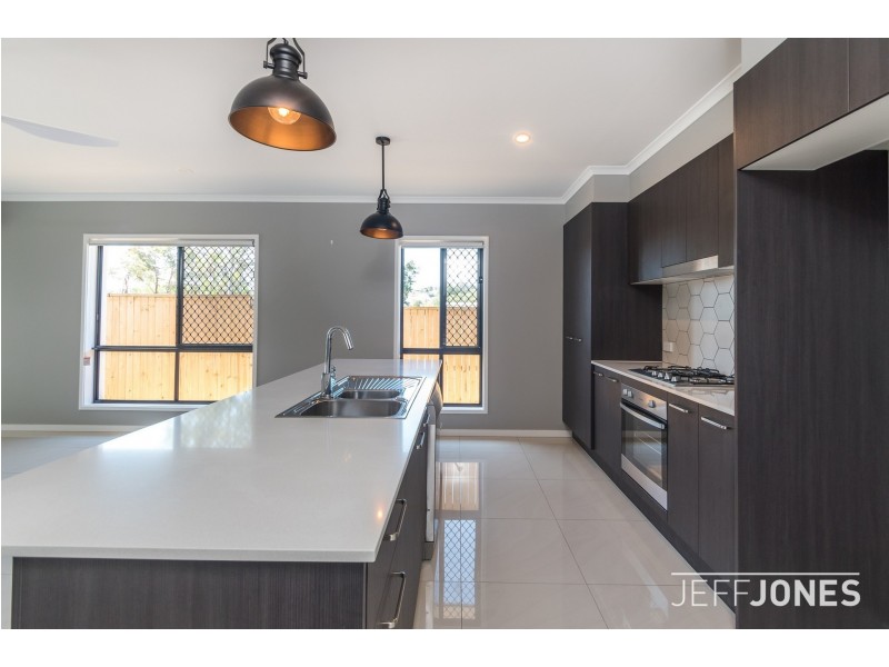 14 Morningview Place, Carindale QLD 4152