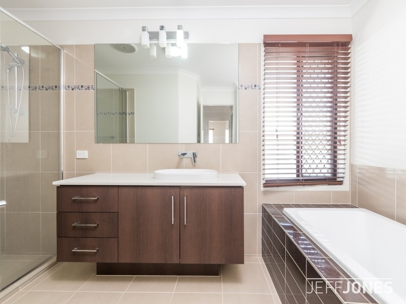 52 Obrist Place, Rochedale QLD 4123