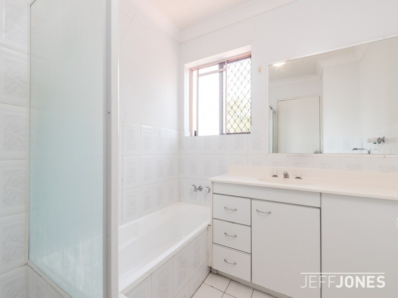 3/51 Pembroke Road, Coorparoo QLD 4151