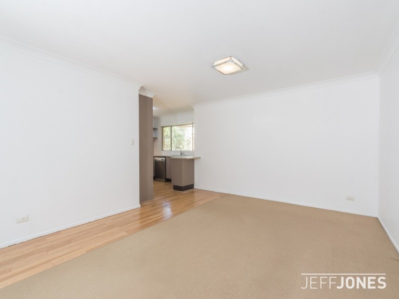 7/16 Regina Street, Greenslopes QLD 4120