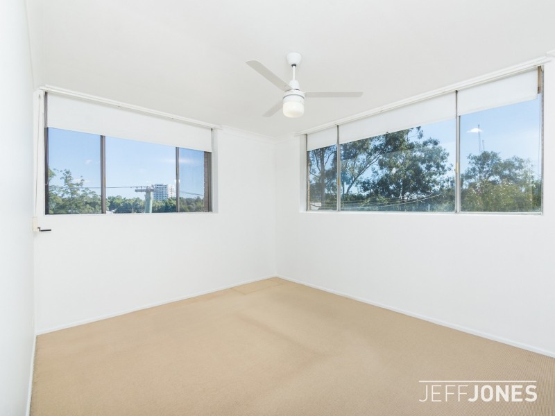 7/16 Regina Street, Greenslopes QLD 4120