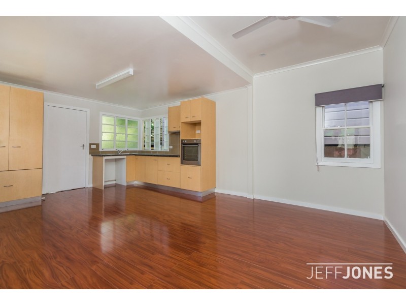 35 Myrtle Street, Woolloongabba QLD 4102