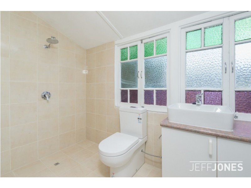 35 Myrtle Street, Woolloongabba QLD 4102