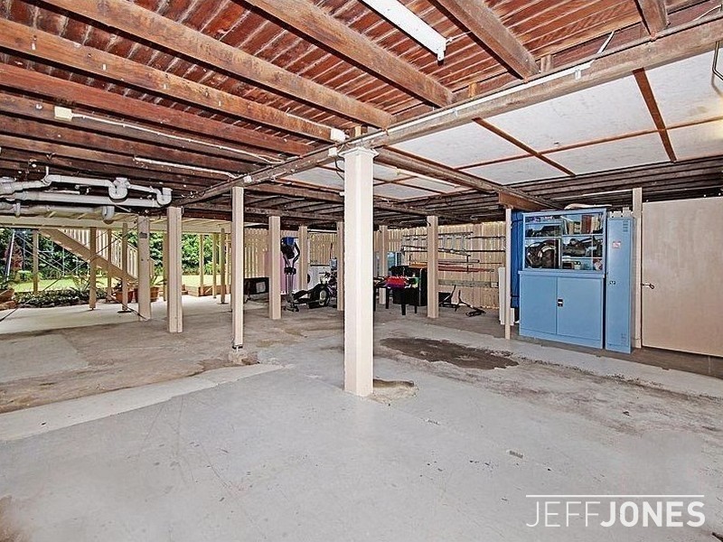 98 Linton Street, Kangaroo Point QLD 4169