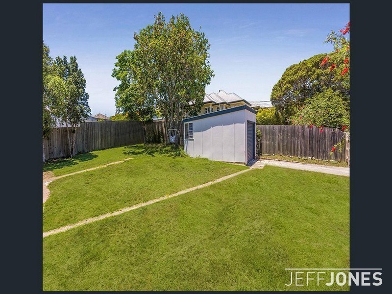 27 Eleanor Street, Carina QLD 4152