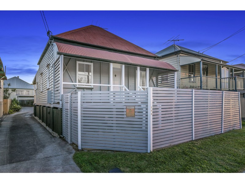 205 Cornwall Street, Greenslopes QLD 4120