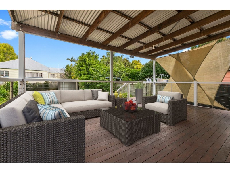 205 Cornwall Street, Greenslopes QLD 4120