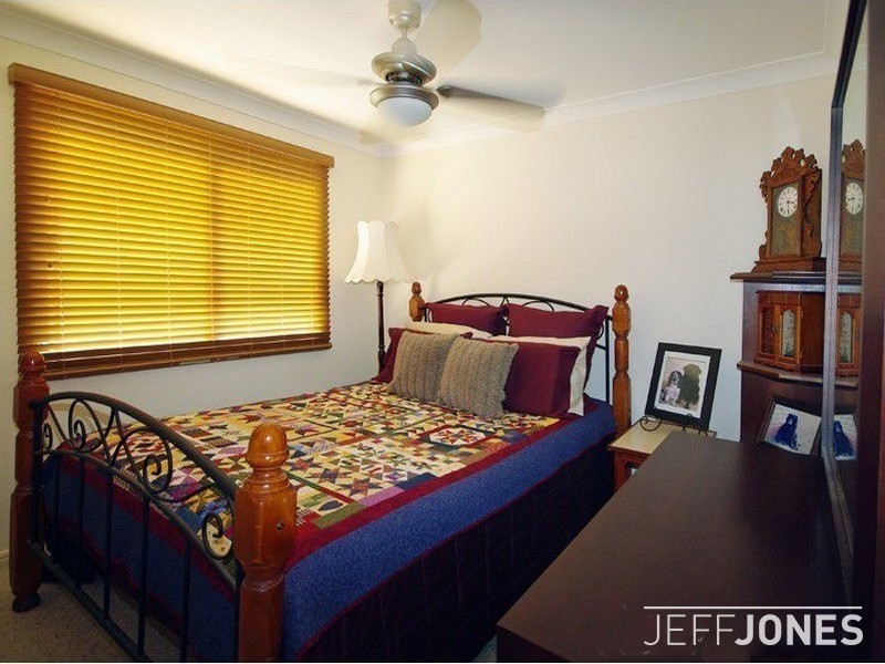 51 Roseglen Street, Greenslopes QLD 4120