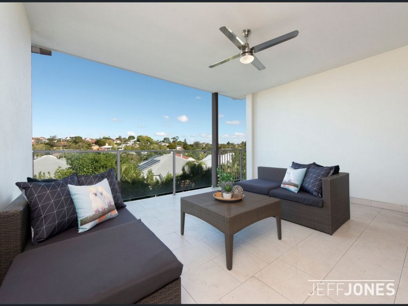 9/86 Pembroke Road, Coorparoo QLD 4151