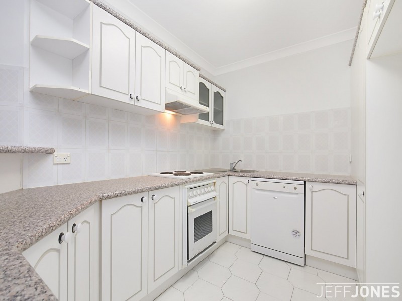 8/27 Nelson Street, Coorparoo QLD 4151