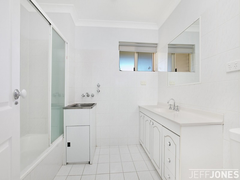 8/27 Nelson Street, Coorparoo QLD 4151