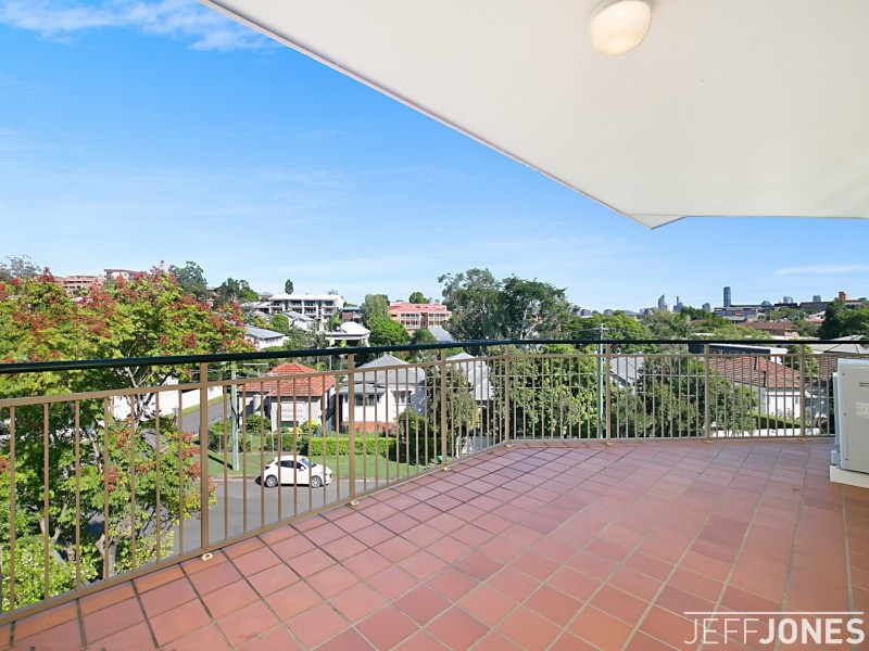 8/27 Nelson Street, Coorparoo QLD 4151