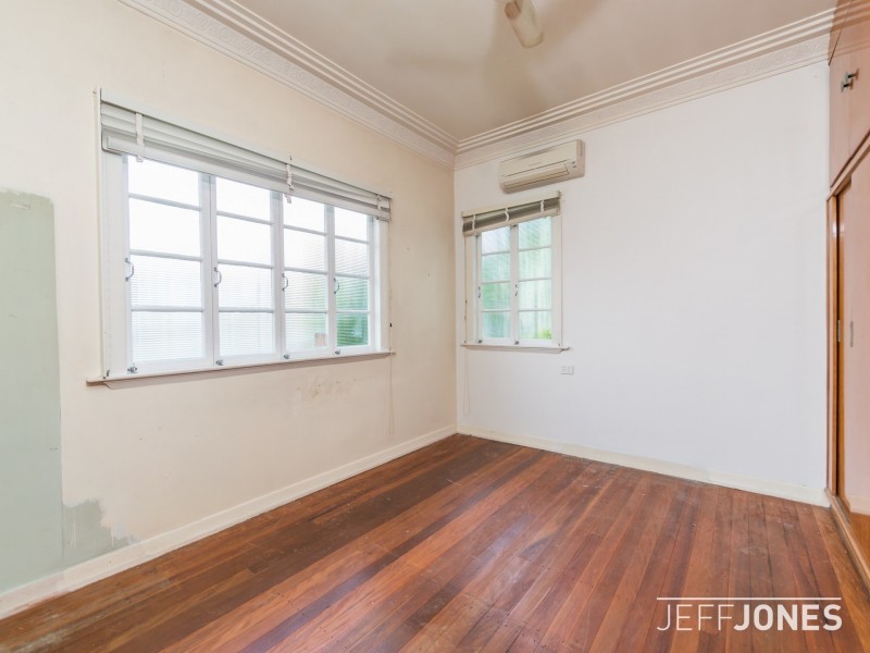 39 Pozieres Road, Tarragindi QLD 4121