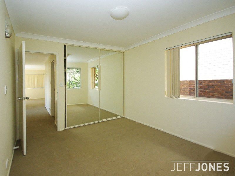 6/42 Eighth Avenue, Coorparoo QLD 4151