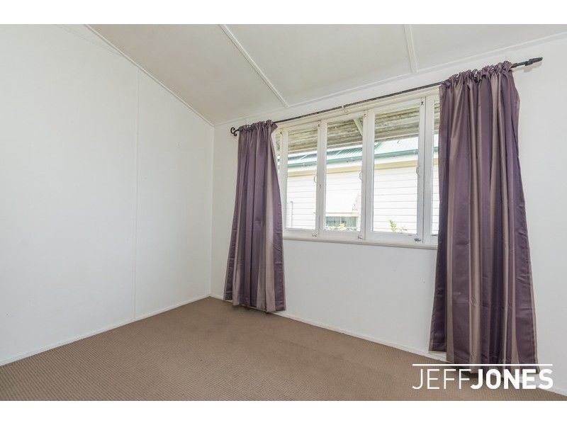 2/20 Macaulay Street, Coorparoo QLD 4151