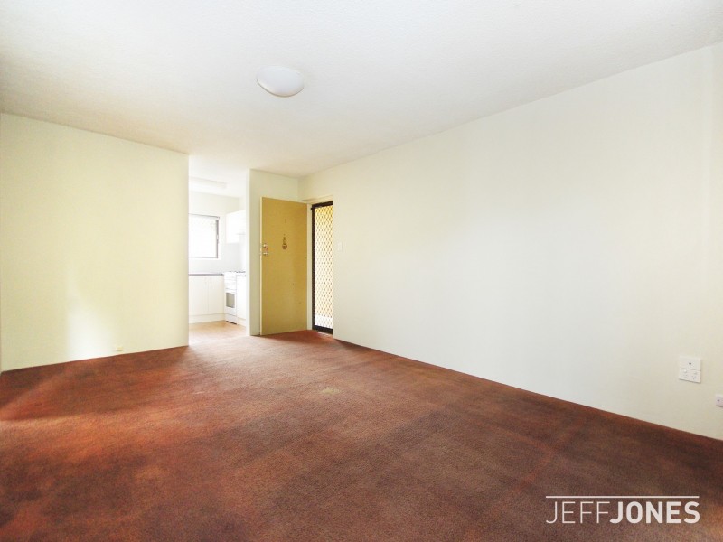 1/43 Denman Street, Greenslopes QLD 4120