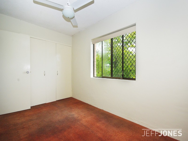 1/43 Denman Street, Greenslopes QLD 4120