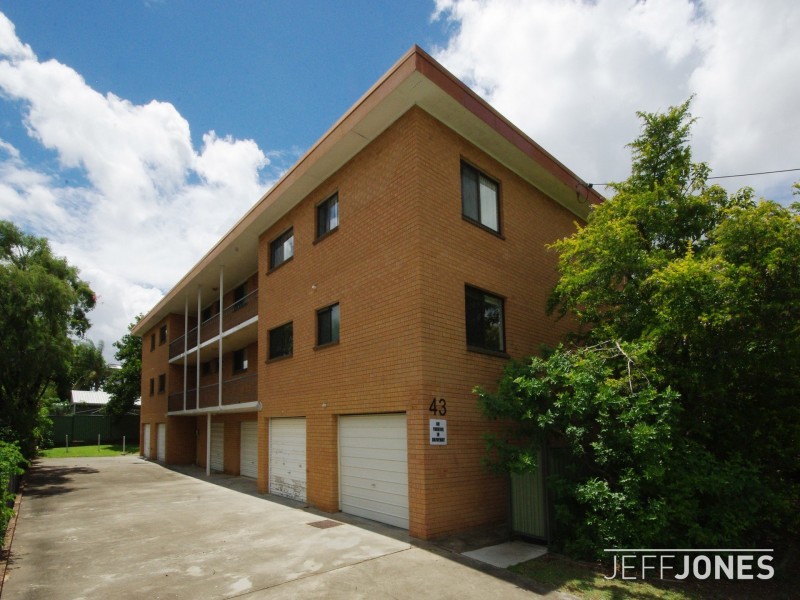 1/43 Denman Street, Greenslopes QLD 4120