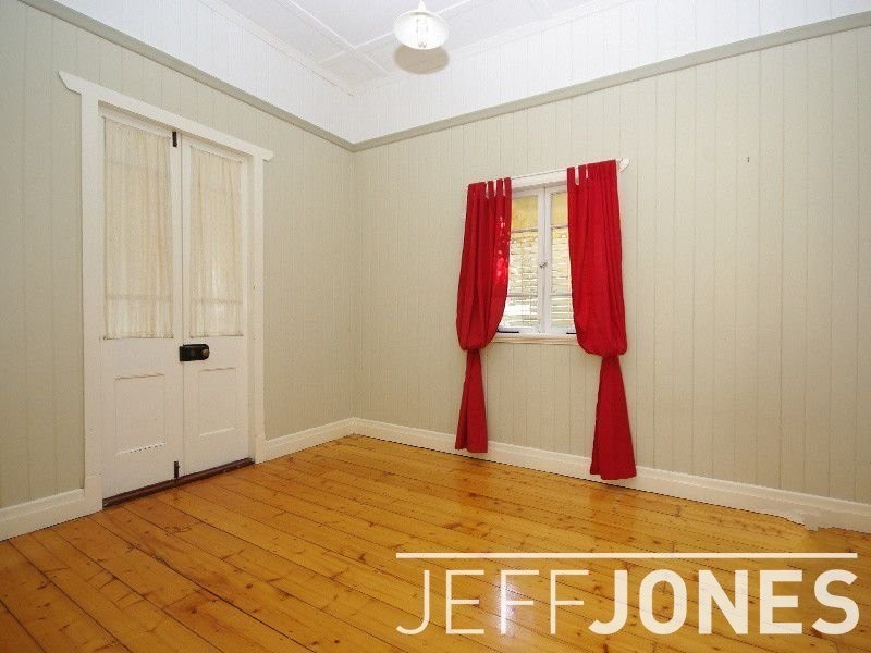 14 Leicester Street, Coorparoo QLD 4151