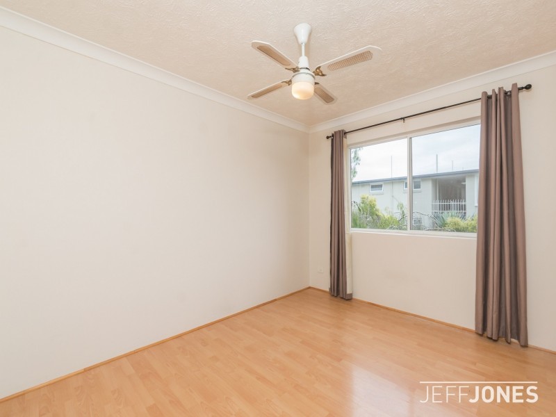 4/237 Cavendish Road, Coorparoo QLD 4151