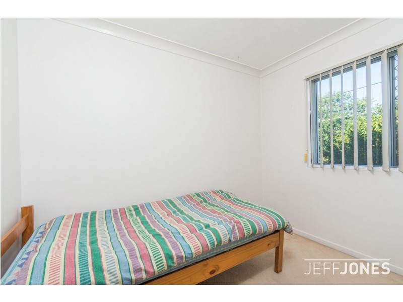 1/88 Victoria Terrace, Greenslopes QLD 4120