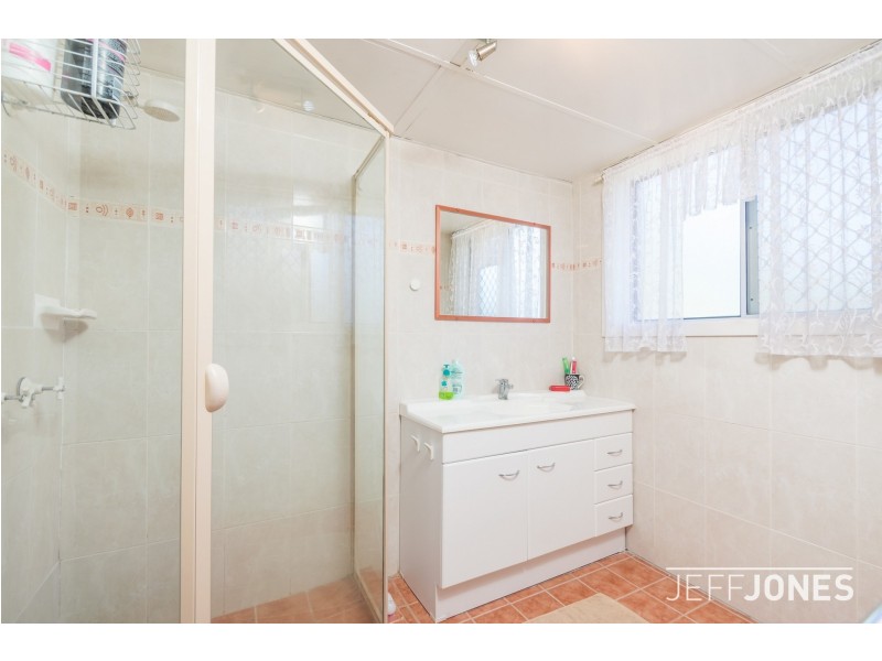 1/88 Victoria Terrace, Greenslopes QLD 4120