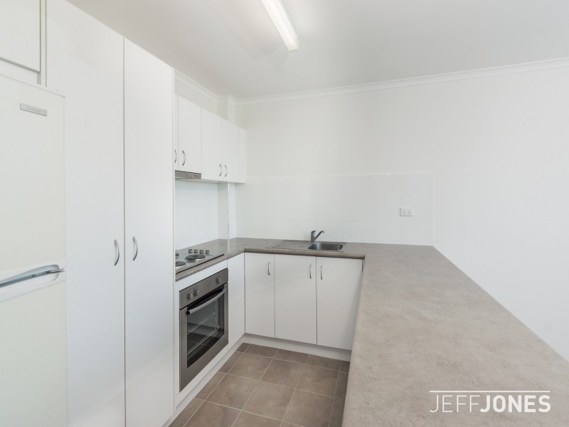 4/58 Earl Street, Greenslopes QLD 4120