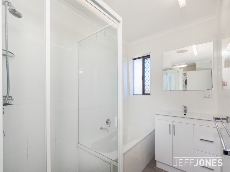 4/58 Earl Street, Greenslopes QLD 4120