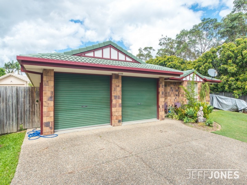 63 Berkley Place, Carindale QLD 4152