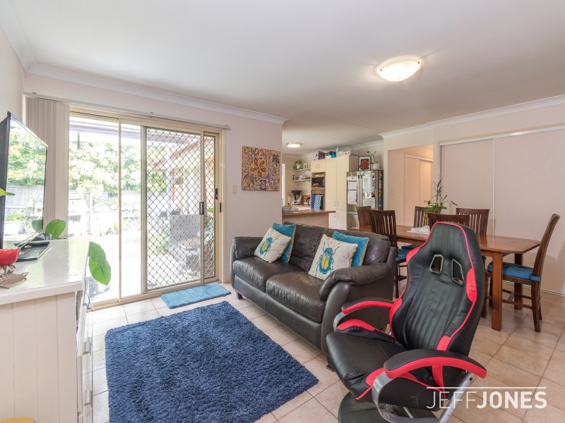 63 Berkley Place, Carindale QLD 4152