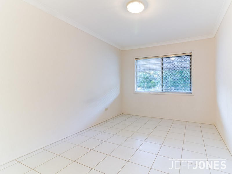 2/20 Mclay Street, Coorparoo QLD 4151