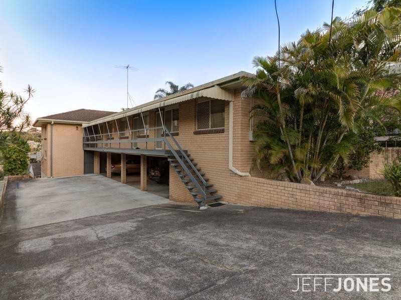2/20 Mclay Street, Coorparoo QLD 4151