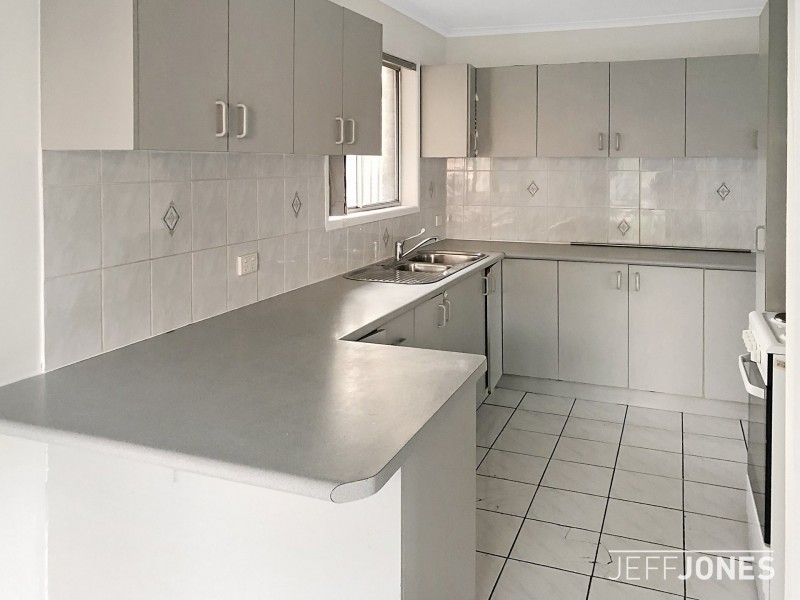 34 Lilyvale Street, Mansfield QLD 4122