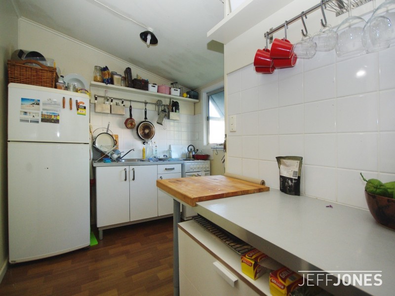 28 Didsbury Street, East Brisbane QLD 4169