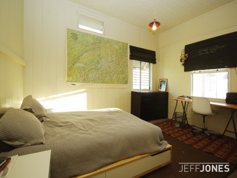 28 Didsbury Street, East Brisbane QLD 4169