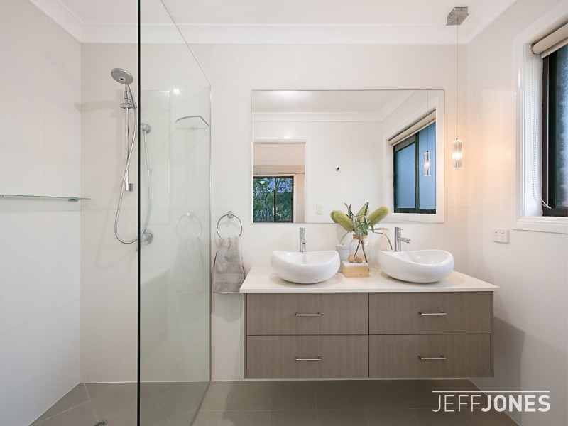 34 Breadalbane Street, Carindale QLD 4152